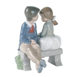 Nao / Sculptures / First Love – Primo amore / statua / porcellana / lucida