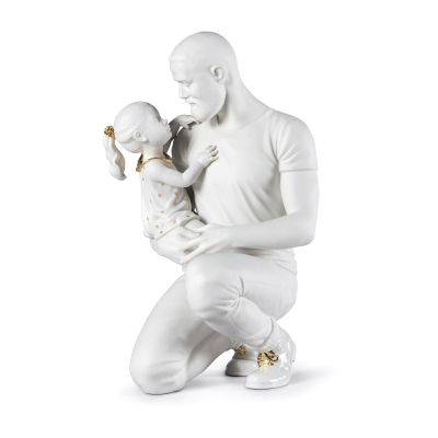 Lladró / Sculptures / In Daddy's Arms – Tra le braccia di papà / statua / porcellana / bianca / opaca