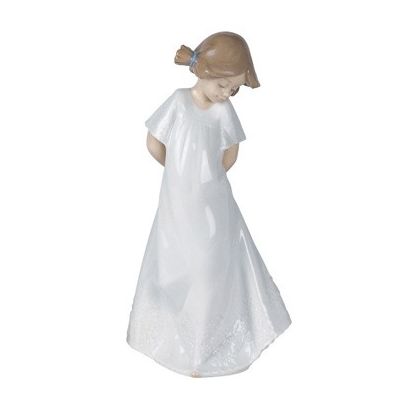 Nao / Sculptures / So Shy – Bambina / statua / porcellana / lucida