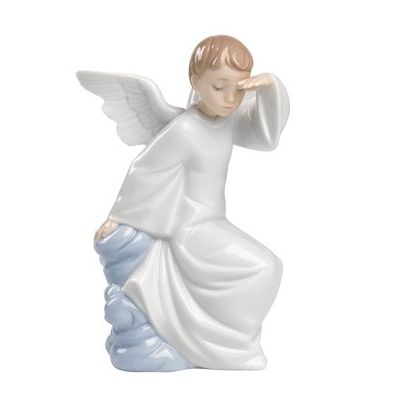 Nao / Sculptures / Watching Over You – Veglia su di voi / statua / porcellana / lucida