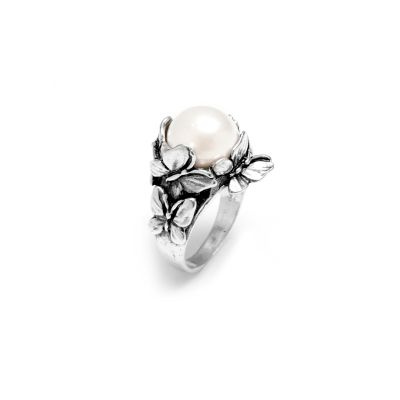 Giovanni Raspini / Drops / anello Farfalle / argento con perla naturale