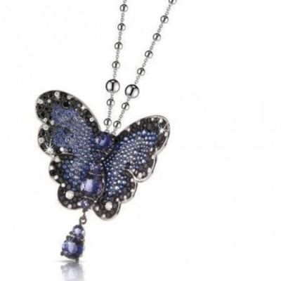 Pasquale Bruni / Liberty / collana 44 cm e ciondolo farfalla / oro bianco, zaffiri, spinelli neri, iolite e diamanti