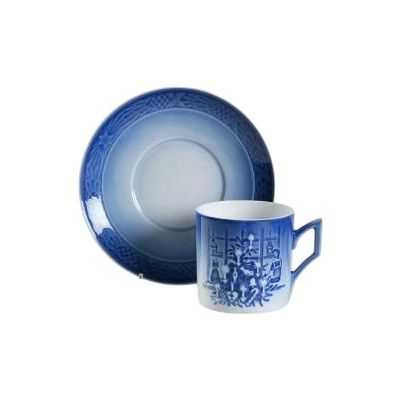 Royal Copenhagen / tazza con piattino 2011 / bianco, blu / porcellana