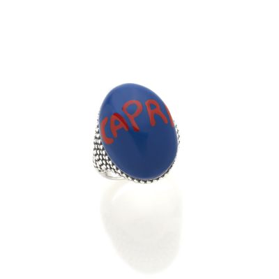 Chantecler / Capriness / anello cabochon blu e scritta Capri rossa / argento, smalto blu e rosso
