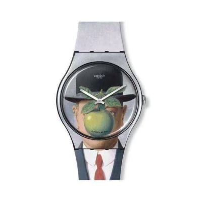 Swatch / Art Journey 2023 / Le Fils De L'Homme By Rene Magritte / orologio uomo / quadrante grigio / cassa plastica / cinturino silicone