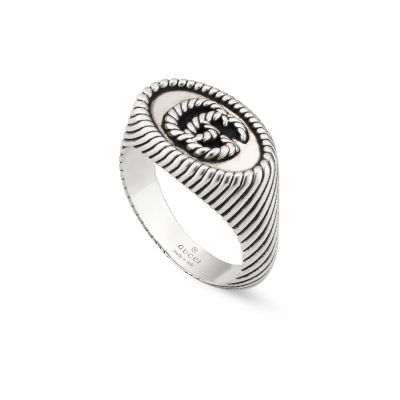 Gucci / GG Marmont / anello chevalier torchon con Doppia G, 12 mm / argento